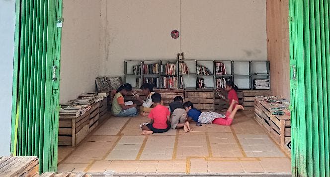 Bantu Rumah Baca Raudhatul Ilmi membayar sewa ruma
