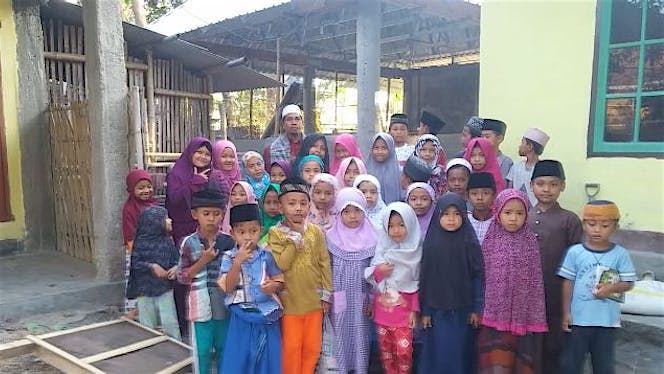Berbagi Listrik Untuk Korban Bencana Gempa Lombok