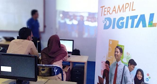 Yayasan Hope Indonesia Membangun Hari Esok