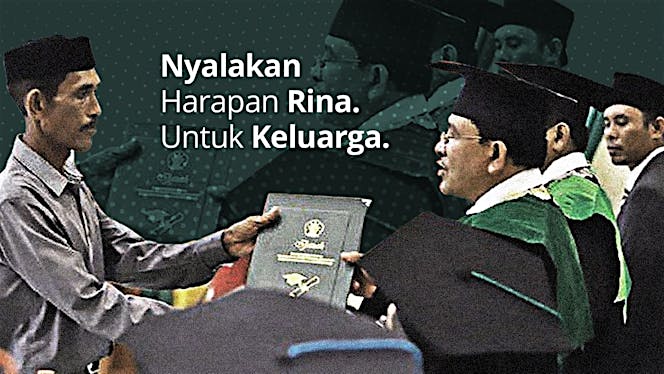 Simpati untuk Ayah yang Gantikan Anaknya Wisuda