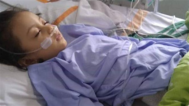Bantu dede Ameera melawan penyakit meningitis nya