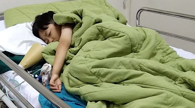 Bantu Fahri Melawan TETRALOGY OF FALLOT dan HERNIA