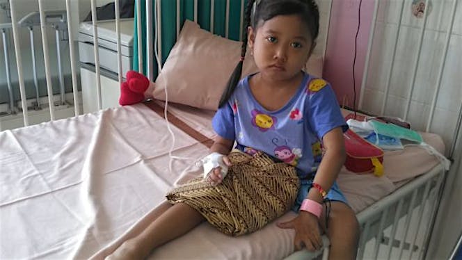 Bantu Nafis sembuh dari leukimia