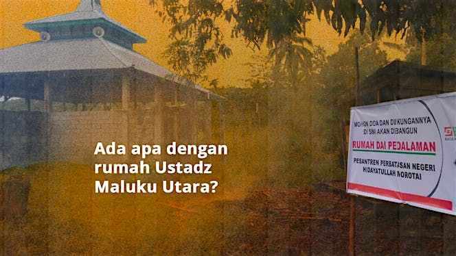 Bantu Bangun Kembali Rumah Ustadz yang Rubuh