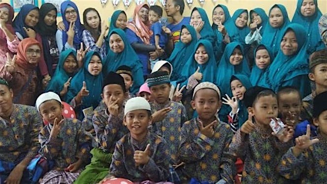 Bantu Mereka Merasakan Kebahagian Idul Fitri 1440
