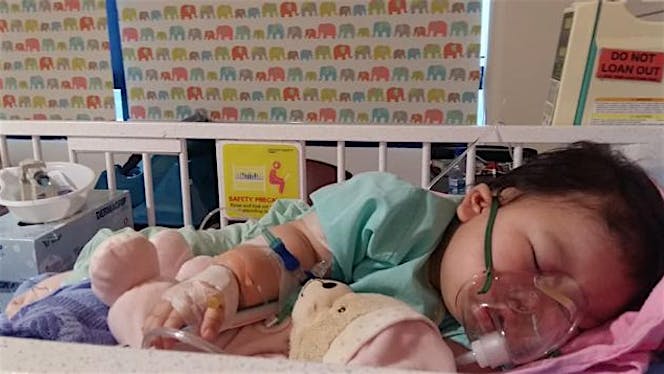 Bantu Baby Kim untuk bisa kembali sehat