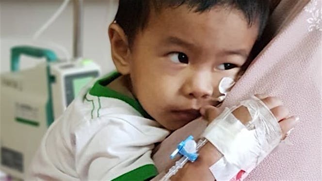 Bantu Enda hentikan perdarahannya