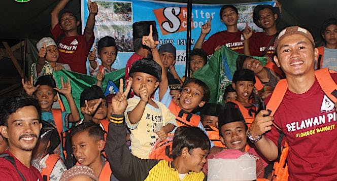 Bantu Keberlangsungan Pendidikan di Palu