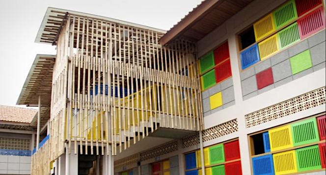 Dinding Baru Rumah Pintar Cikeas