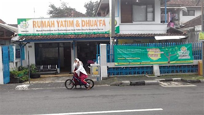 Ayo Bantu Rumah Yamdhu